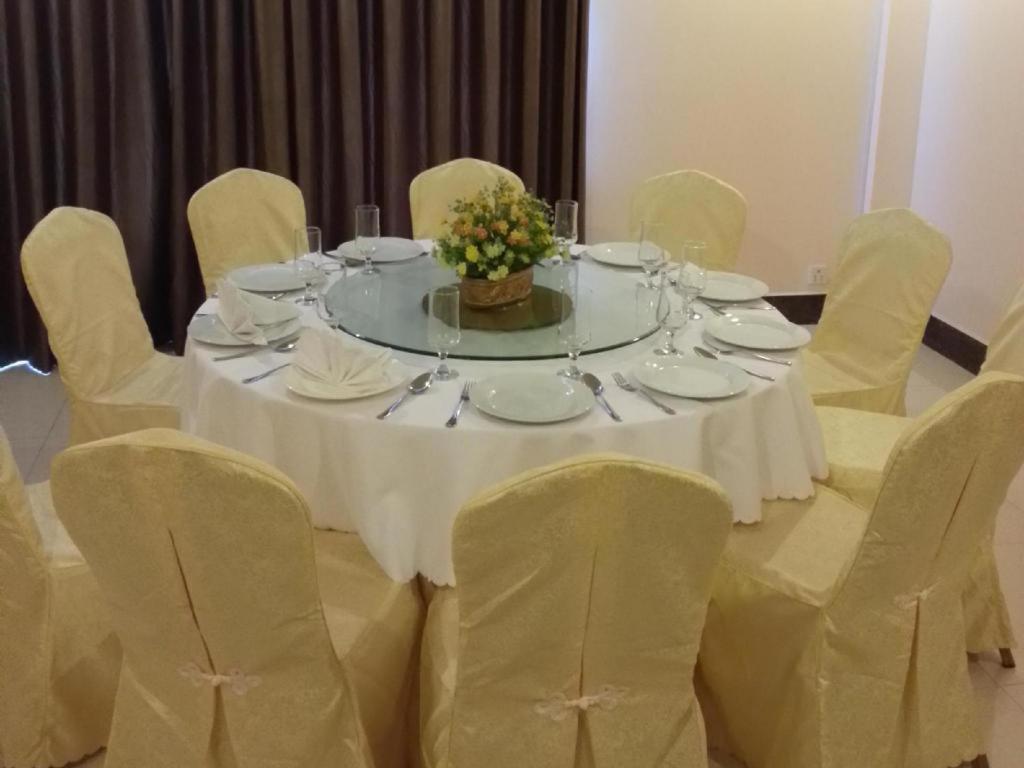 Jun Yue Hotel Phnom Penh Dış mekan fotoğraf
