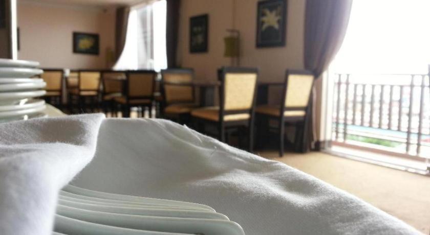 Jun Yue Hotel Phnom Penh Dış mekan fotoğraf
