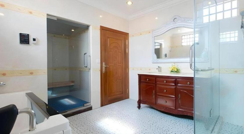 Jun Yue Hotel Phnom Penh Dış mekan fotoğraf