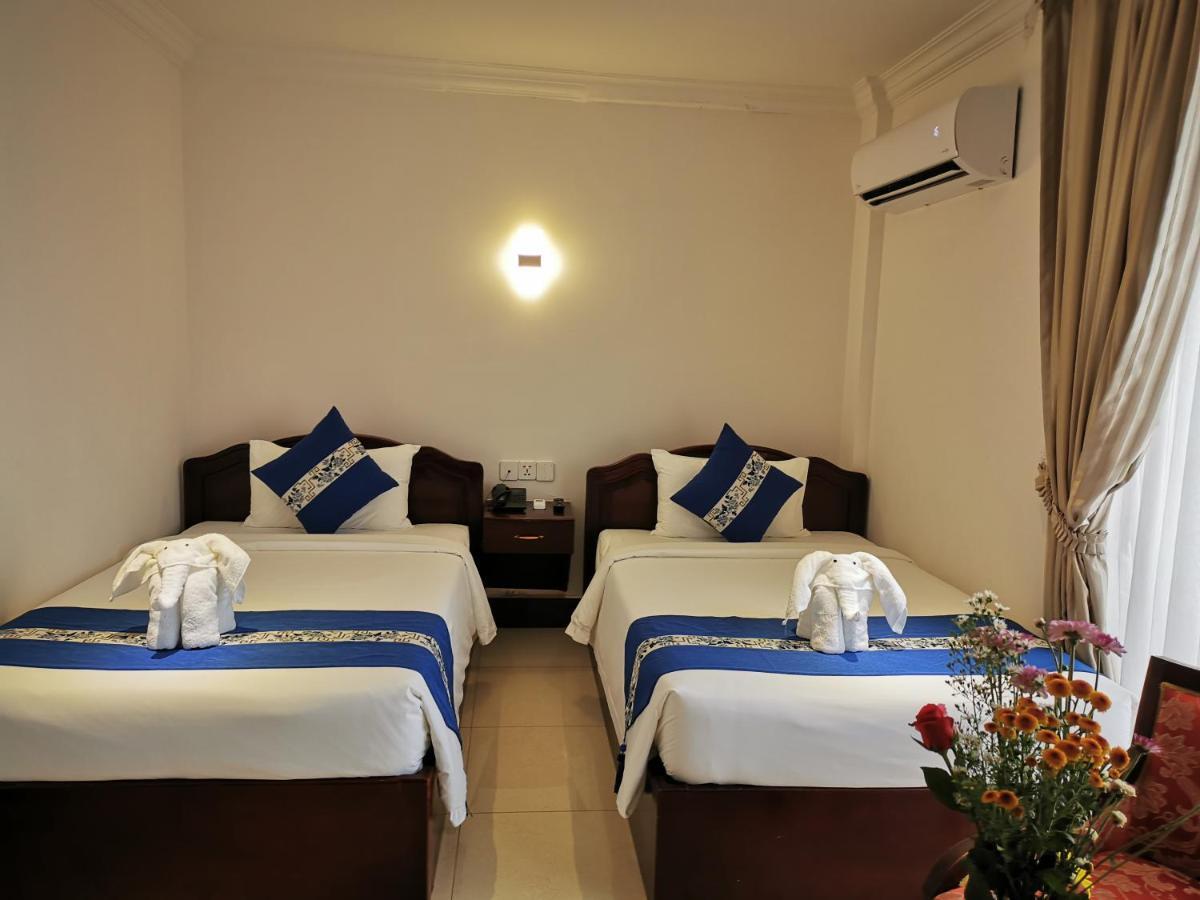 Jun Yue Hotel Phnom Penh Dış mekan fotoğraf