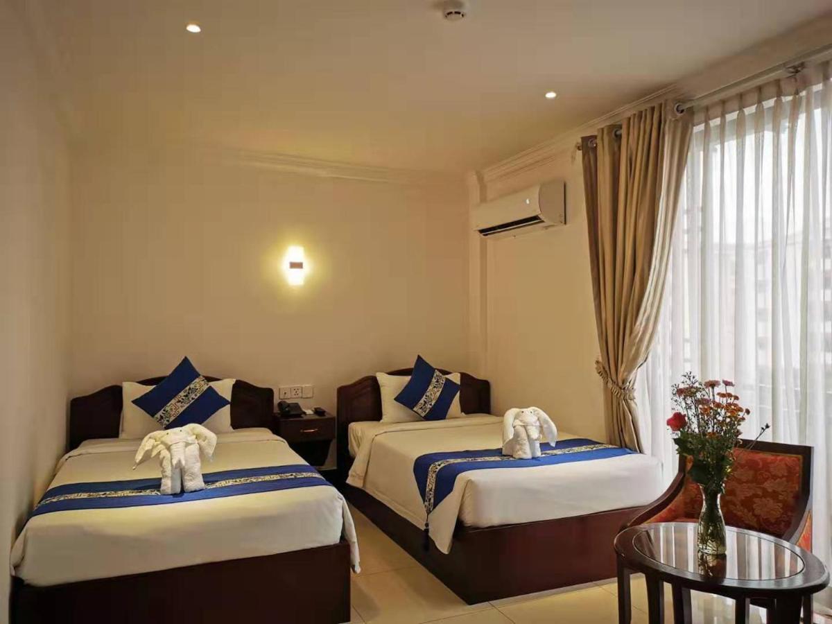 Jun Yue Hotel Phnom Penh Dış mekan fotoğraf